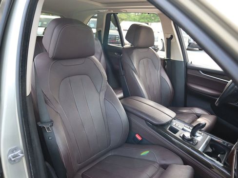 Used 2014 BMW X5 xDrive50i image 21