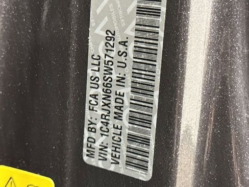 Used 2025 Jeep Wrangler Unlimited Sport S 4xe w/ Convenience Group image 27