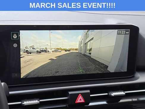 Used 2026 Kia Sportage EX image 15