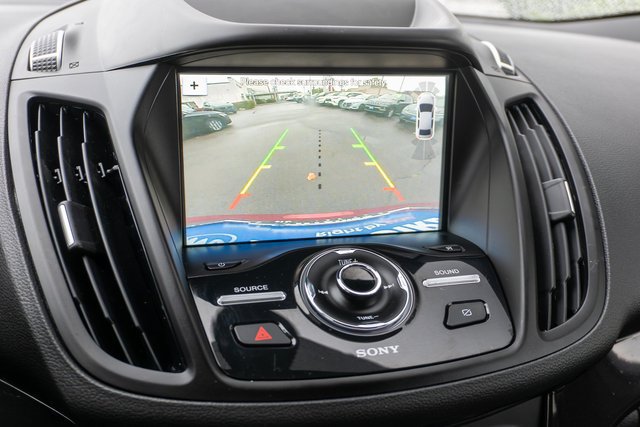 Used 2019 Ford Escape Titanium AWD/4WD image 29