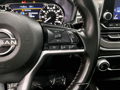 Used 2025 Nissan Altima 2.5 SR image 24