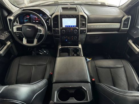 Used 2020 Ford F250 Lariat w/ Lariat Ultimate Package AWD/4WD image 4