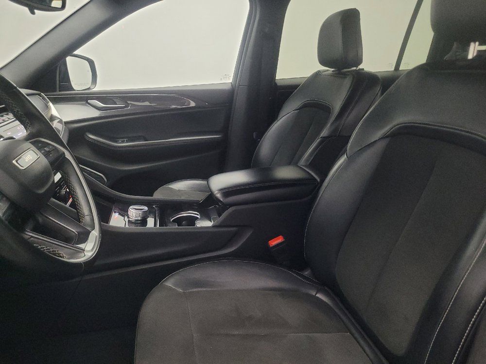 Used 2022 Jeep Grand Cherokee L Laredo RWD image 17