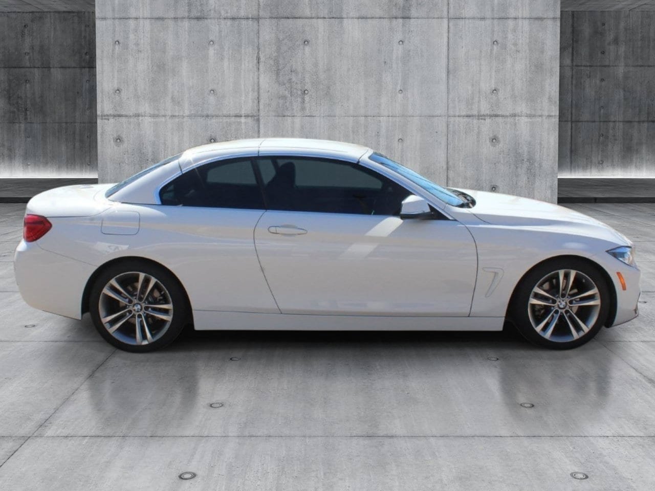 Used 2019 BMW 430i Convertible w/ Convenience Package RWD image 6