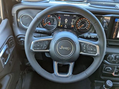 New 2026 Jeep Wrangler Unlimited Sahara AWD/4WD image 19