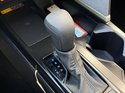 Used 2025 Toyota Camry LE image 26