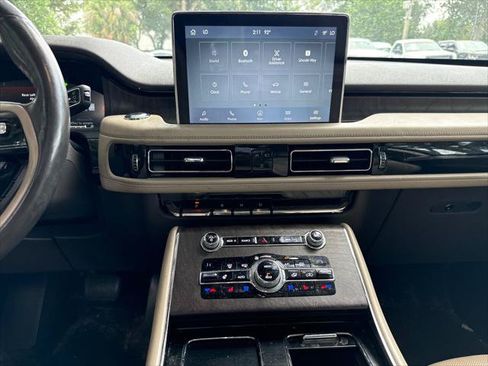 Used 2020 Lincoln Aviator Reserve w/ Equipment Group 201A AWD/4WD image 31