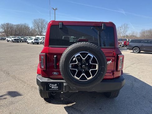 New 2026 Ford Bronco Outer Banks AWD/4WD image 3