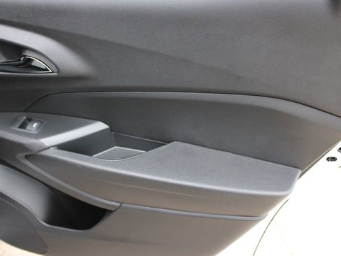 New 2026 Chevrolet Trax LS image 23