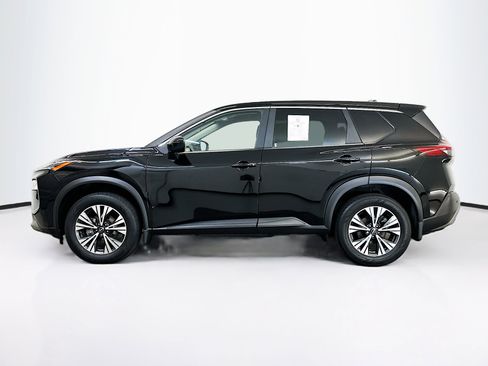Used 2023 Nissan Rogue SV image 4