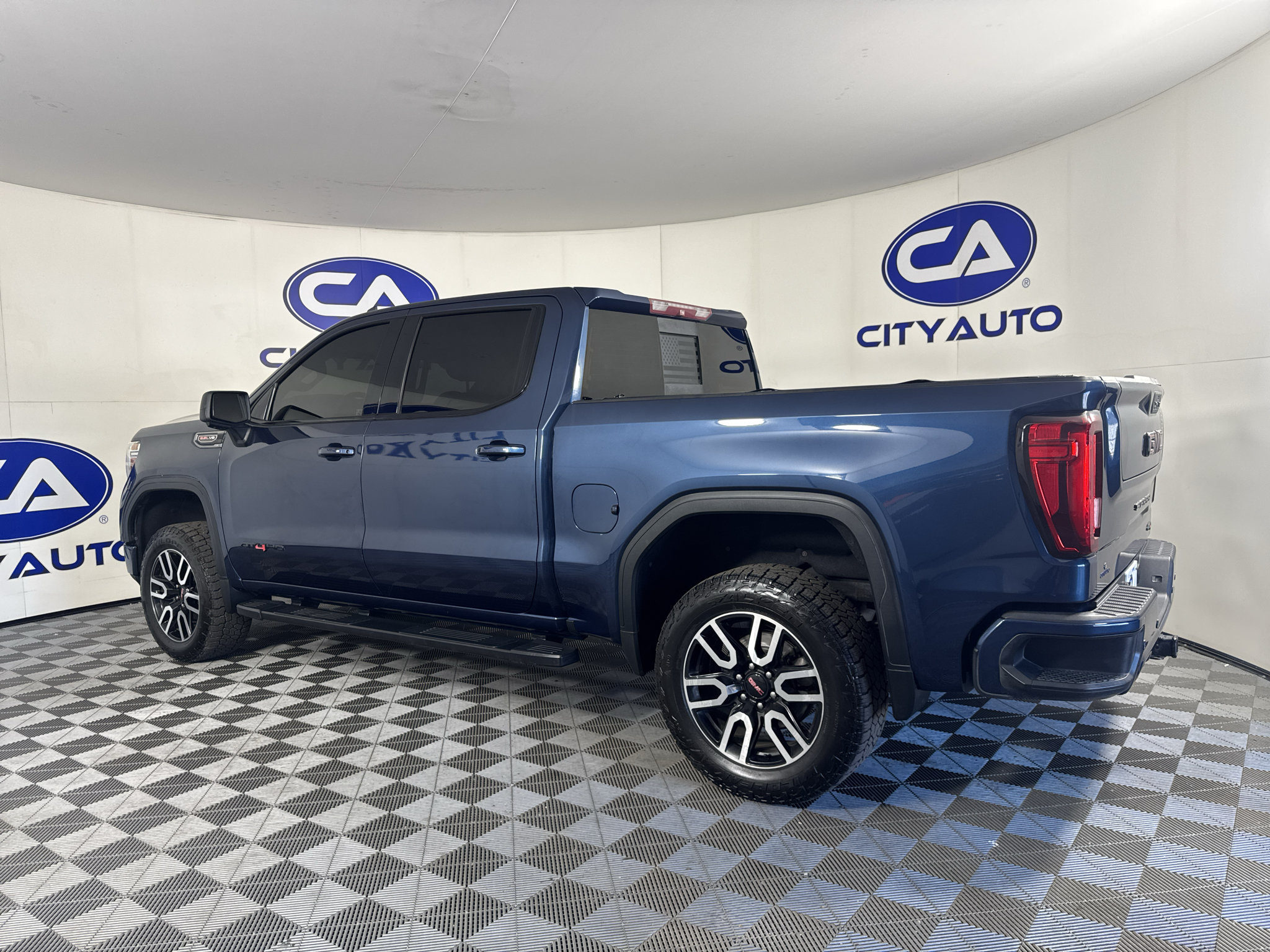 Used 2019 GMC Sierra 1500 AT4 w/ AT4 Premium Package AWD/4WD image 5