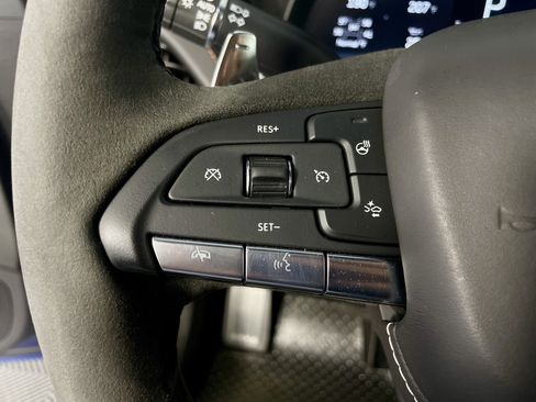 Used 2023 Cadillac CT5 V w/ Premium Package RWD image 16