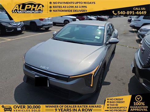Used 2025 Kia K4 FWD image 1