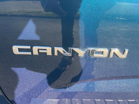 Used 2019 GMC Canyon SLT w/ Trailering Package image 16