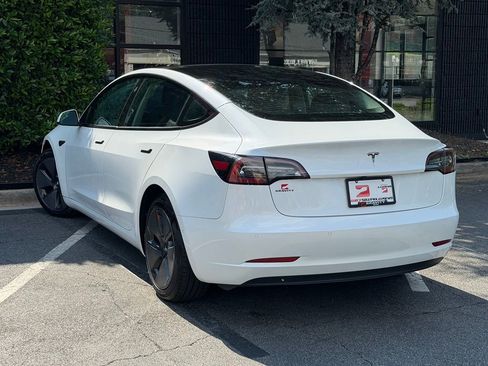 Used 2021 Tesla Model 3 Standard Range Plus RWD image 19
