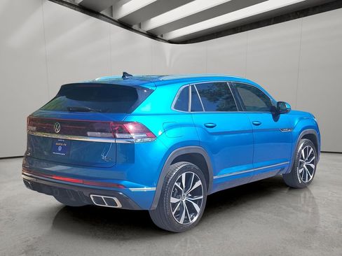 Used 2024 Volkswagen Atlas Cross Sport SEL Premium R-Line AWD/4WD image 3