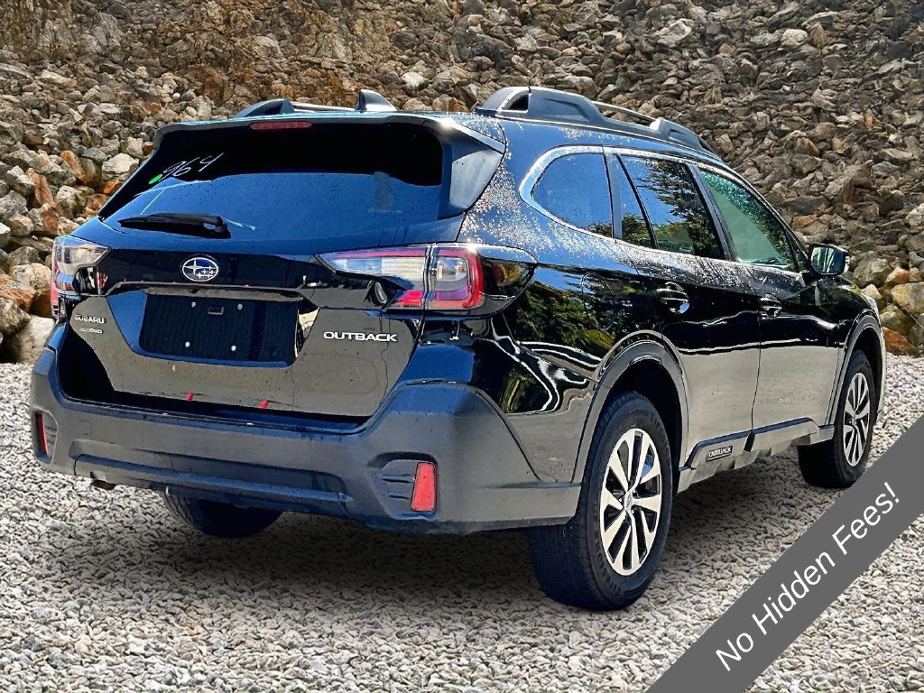 Used 2022 Subaru Outback Premium AWD/4WD image 2