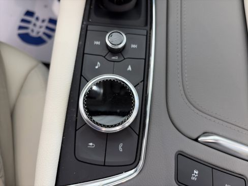 Used 2023 Cadillac XT5 Premium Luxury w/ Technology Package FWD image 48