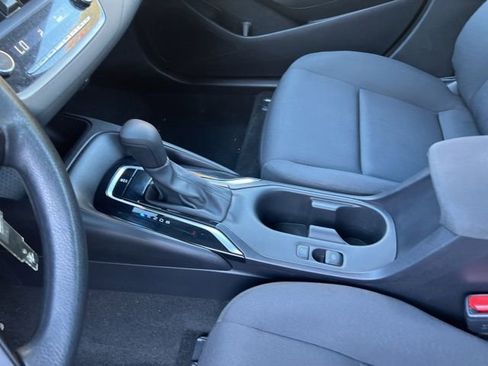 Used 2024 Toyota Corolla LE image 21