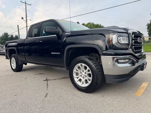 Used 2016 GMC Sierra 1500 SLE w/ SLE Value Package AWD/4WD image 3