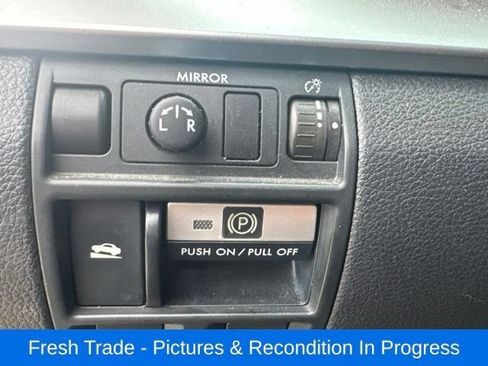 Used 2014 Subaru Outback 2.5i Premium AWD/4WD image 17