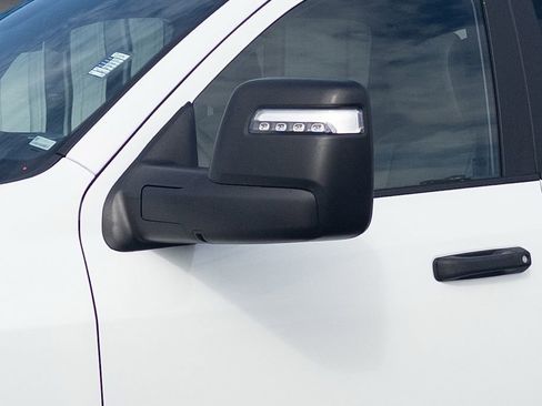 Used 2024 RAM 2500 Big Horn image 14