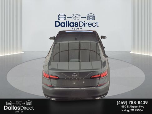 Used 2022 Volkswagen Passat 2.0T SE FWD image 7