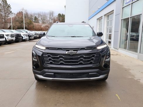 New 2026 Chevrolet Equinox LT image 5