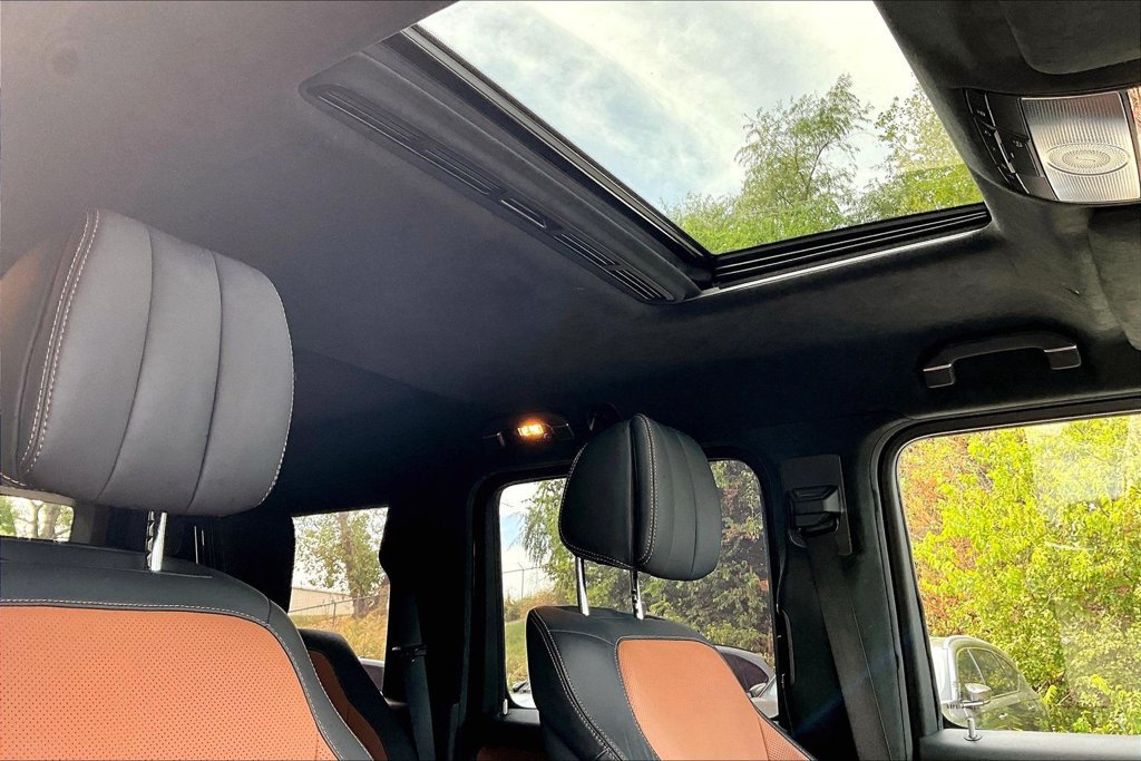 Used 2021 Mercedes-Benz G 550 image 21
