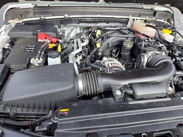 Used 2024 Jeep Wrangler Unlimited Sport AWD/4WD image 21