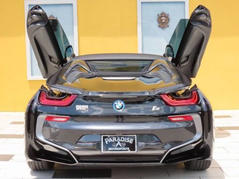 Used 2019 BMW i8 Roadster AWD/4WD image 6