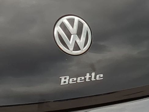 Used 2019 Volkswagen Beetle 2.0T Final Edition SEL FWD image 13