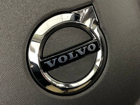 New 2025 Volvo XC60 B5 Core w/ Protection Package Premier image 42