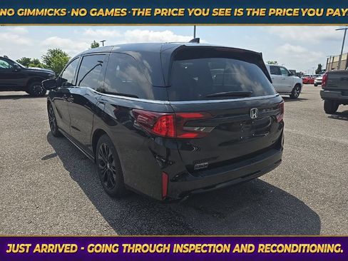 Used 2026 Honda Odyssey Sport-L image 5