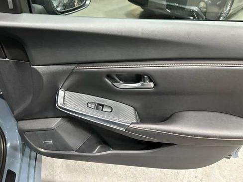 Certified 2024 Nissan Sentra SR w/ SR Premium Package image 18