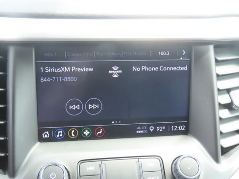 Used 2023 GMC Acadia SLE w/ Driver Convenience Package FWD image 31