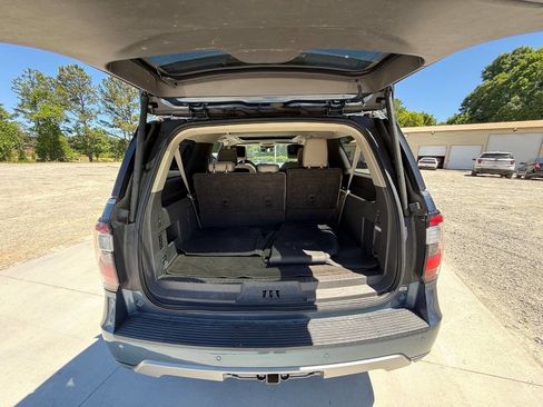 Used 2018 Ford Expedition Max Limited w/ Equipment Group 301A RWD image 15