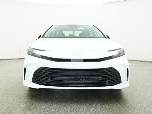 New 2026 Toyota Camry LE FWD image 31