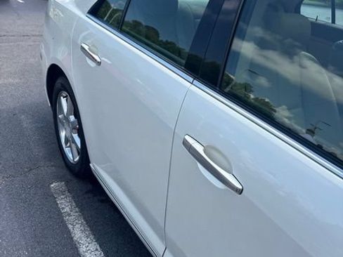 Used 2008 Cadillac STS V8 RWD image 18