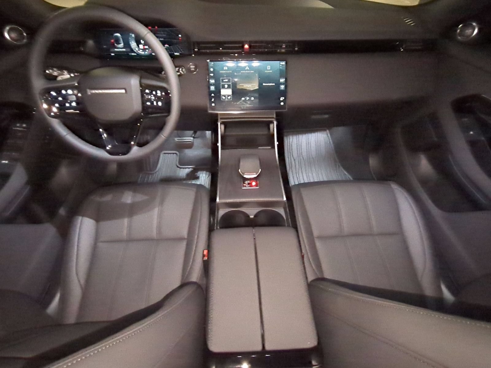 New 2026 Land Rover Range Rover Evoque S AWD/4WD image 26