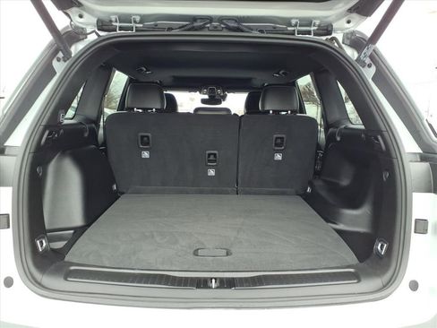 Used 2023 Jeep Grand Cherokee Altitude image 19