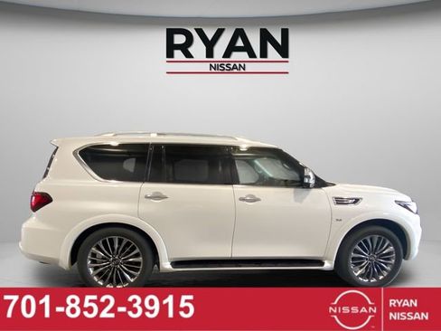 Used 2019 INFINITI QX80 Luxe AWD/4WD image 18