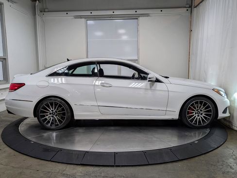 Used 2017 Mercedes-Benz E 400 Coupe w/ Premium 1 Package image 10