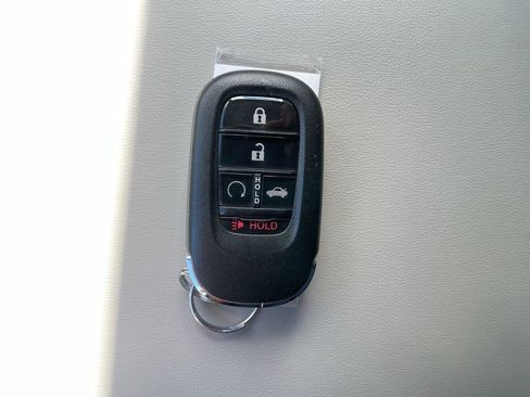 Certified 2023 Honda Accord LX image 27