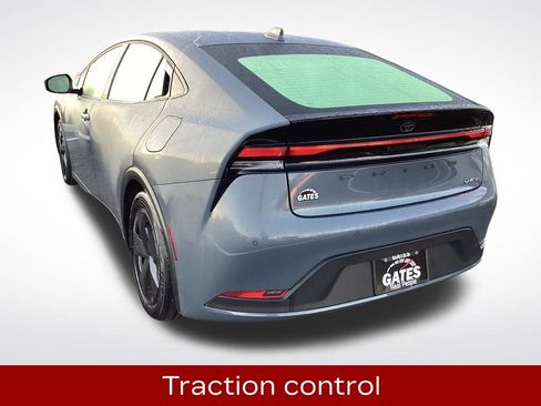 Used 2024 Toyota Prius LE image 9