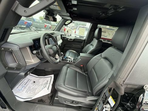 New 2026 Ford Bronco Outer Banks AWD/4WD image 10