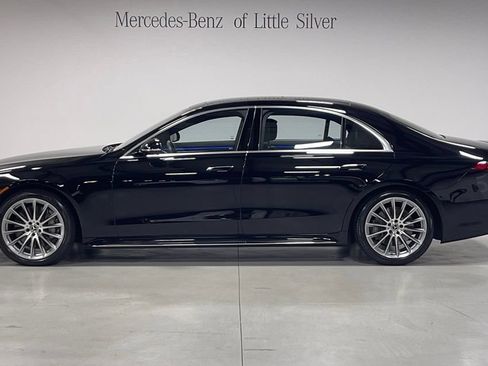 Used 2023 Mercedes-Benz S 580 4MATIC Sedan image 2