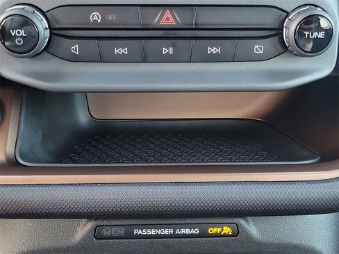 Used 2023 Ford Bronco Sport Outer Banks w/ Tech Package image 12