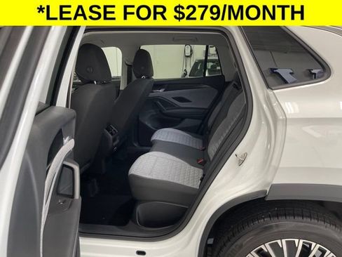 Used 2026 Volkswagen Tiguan S w/ 18" Wheel Package AWD/4WD image 8