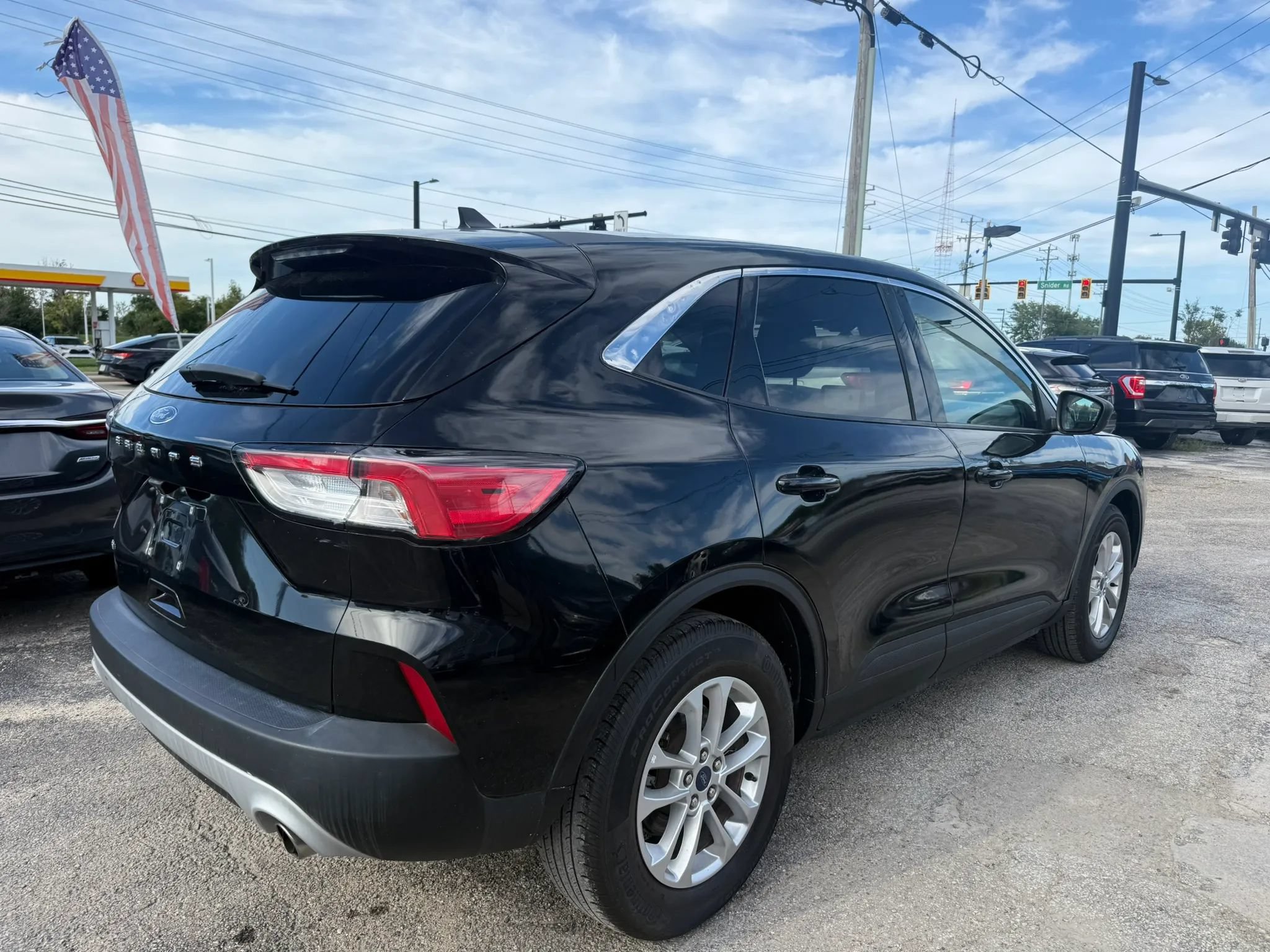 Used 2022 Ford Escape SE FWD image 6